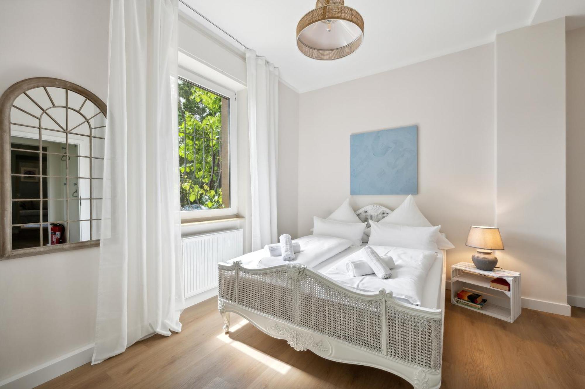 Altstadt Apartment Am Wasser Mit Parkplatz Und Riesigem Garten Bad Kreuznach Luaran gambar