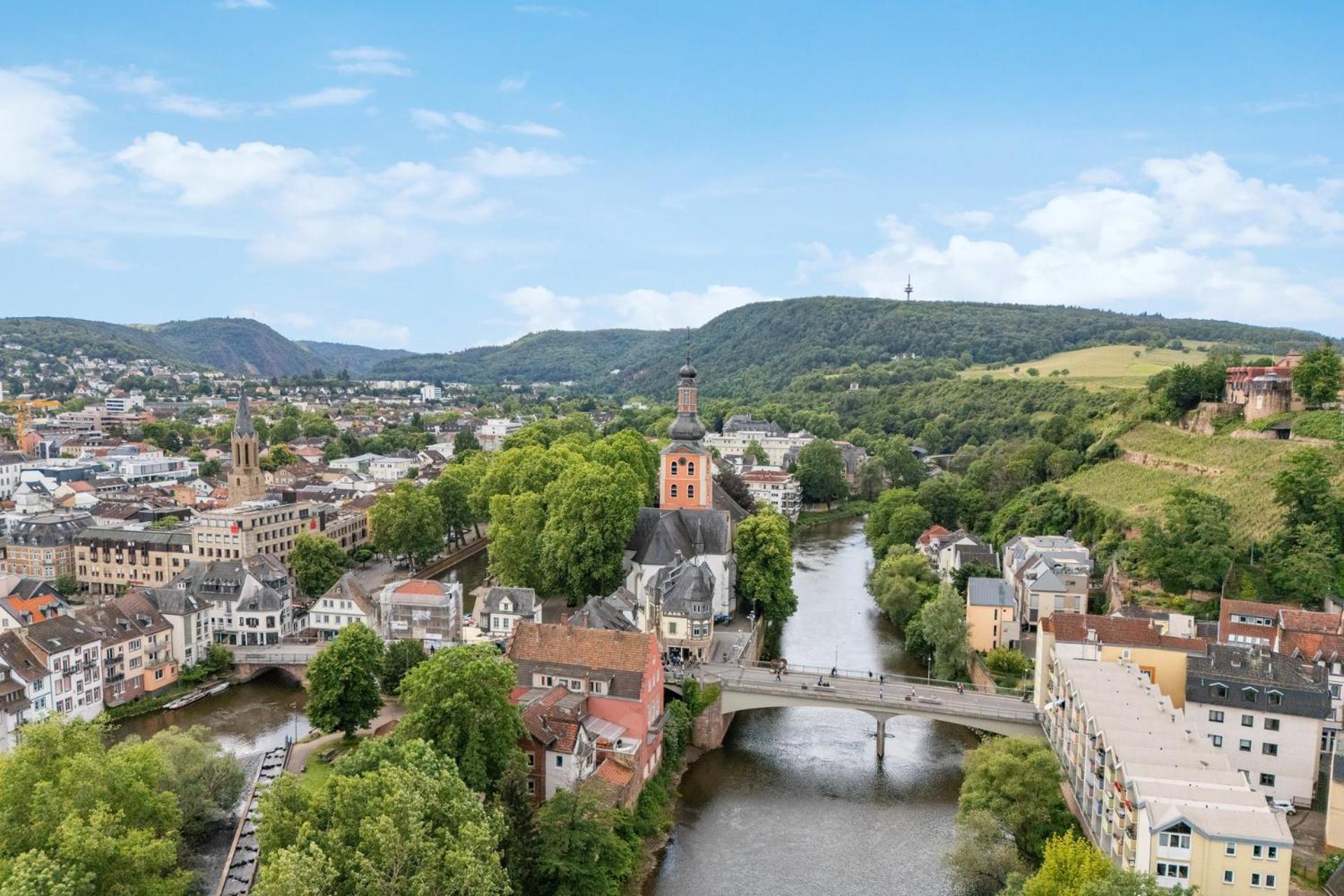 Altstadt Apartment Am Wasser Mit Parkplatz Und Riesigem Garten Bad Kreuznach Luaran gambar
