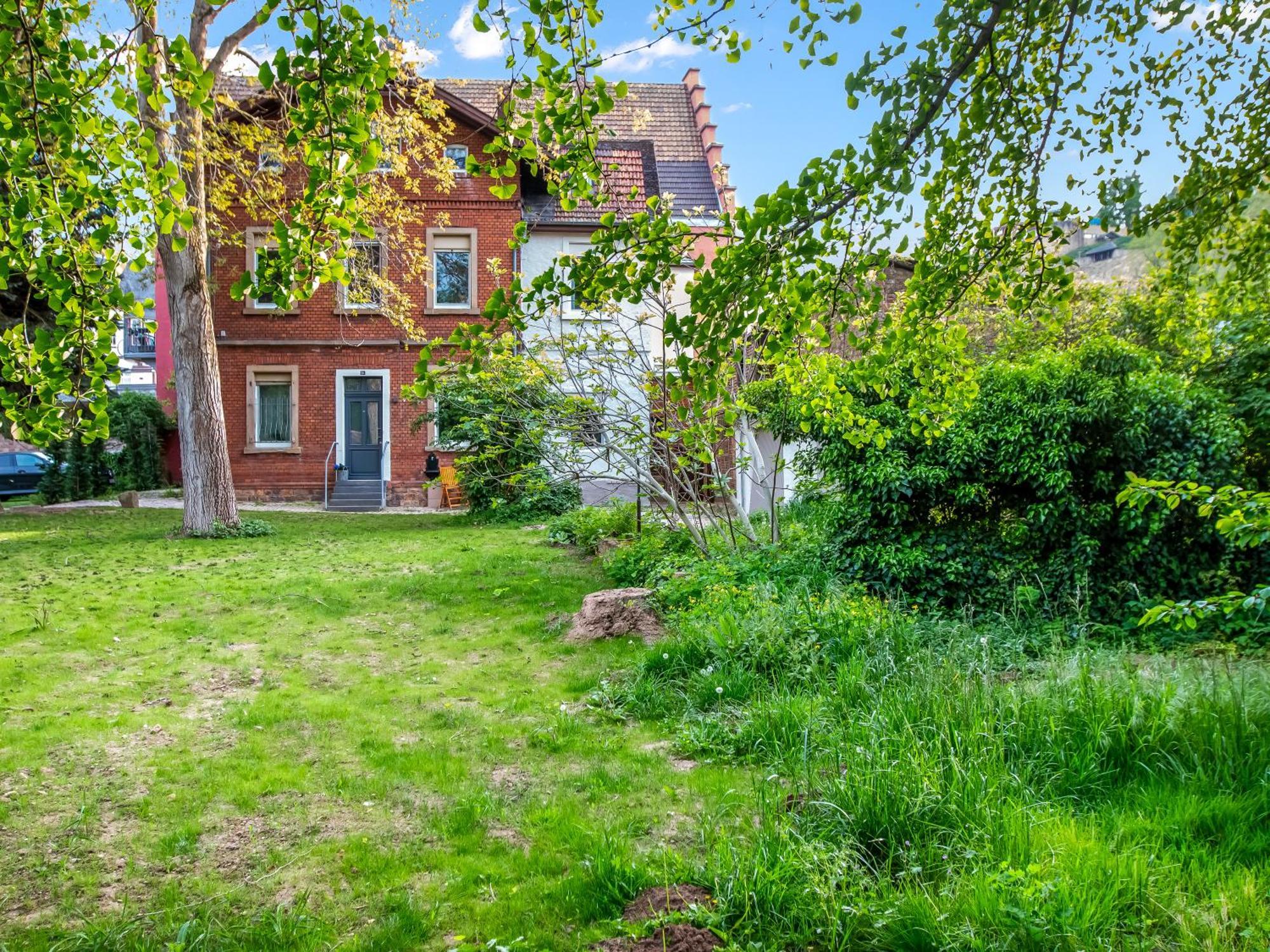Altstadt Apartment Am Wasser Mit Parkplatz Und Riesigem Garten Bad Kreuznach Luaran gambar
